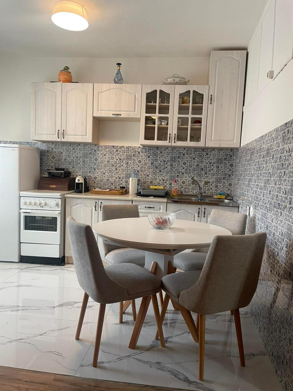 Apartment Vrbisao Цетине Екстериор снимка